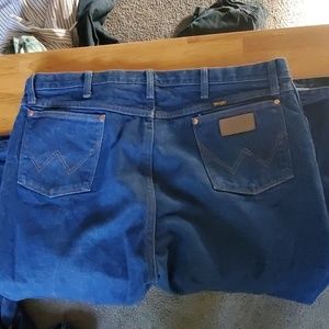 Wrangler 13MWZ 42x33